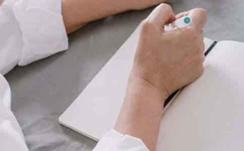 ���`���B(y��ng)����