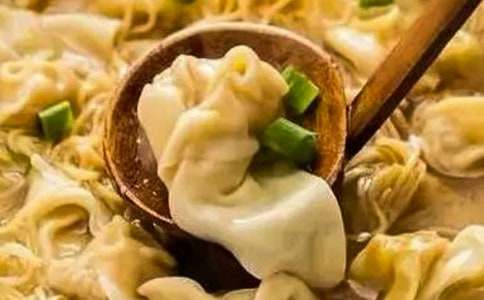 我會(huì)包餛飩啦作文