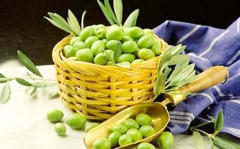 橄欖油美容護(hù)膚的小竅門