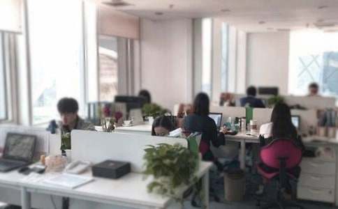 �k�����b��ί�Е�