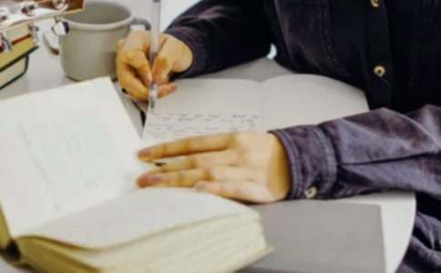 ���@���cľ�����x��У�ͨ��13ƪ��