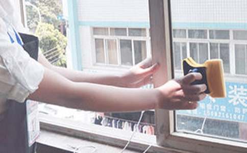 �������ձ��C��