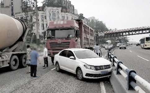 ��ͨ�¹�̎��ί�Е�