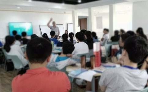 ������Ϣ���g�̌W�ĵ��w��3ƪ�����㣩