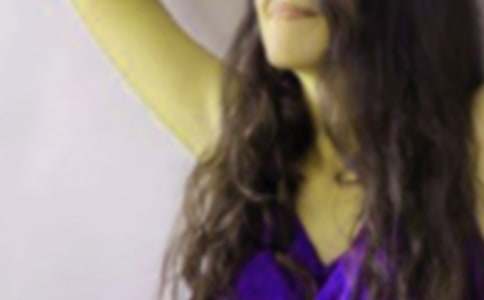 ����Ů�����ҽ�B