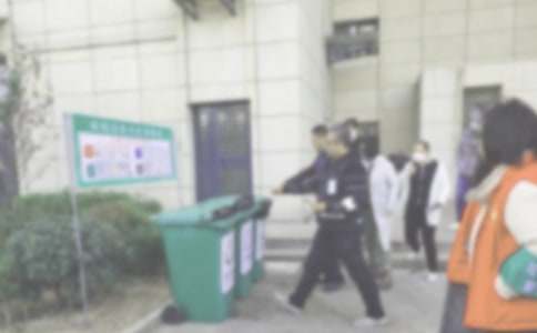 ��^���ո����c���Y���ģ����x8ƪ��