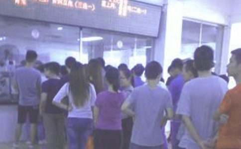 ʳ���Ļ���(bi��o)�Z