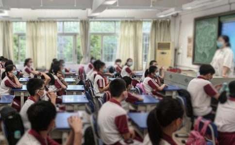 �W(xu��)�ڵĸ�����ӛ15ƪ