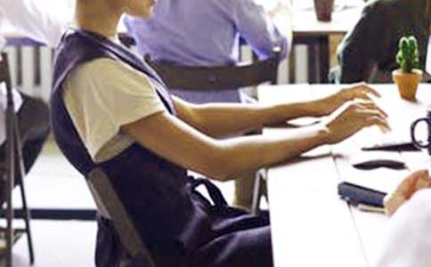 ԇ���چT���D(zhu��n)���ĵ��w��