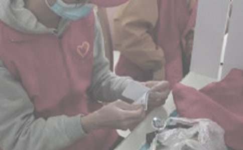 ־Ը�߃������E