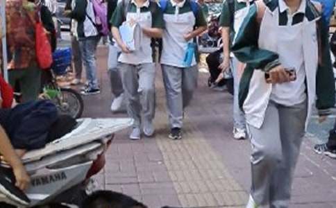 (���x)���ЌW���C�����|�����u�r