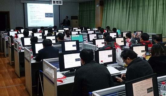 ��С�zӰ�����ڶ��n�r�̌W(xu��)�O(sh��)Ӌ